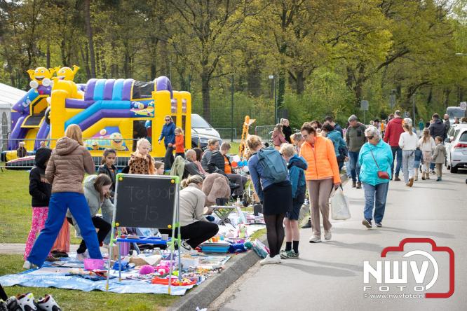 ’t Harde kleurt oranje, gezelligheid op z’n best tijdens Koningsdag 2026! - &copy; NWVFoto.nl